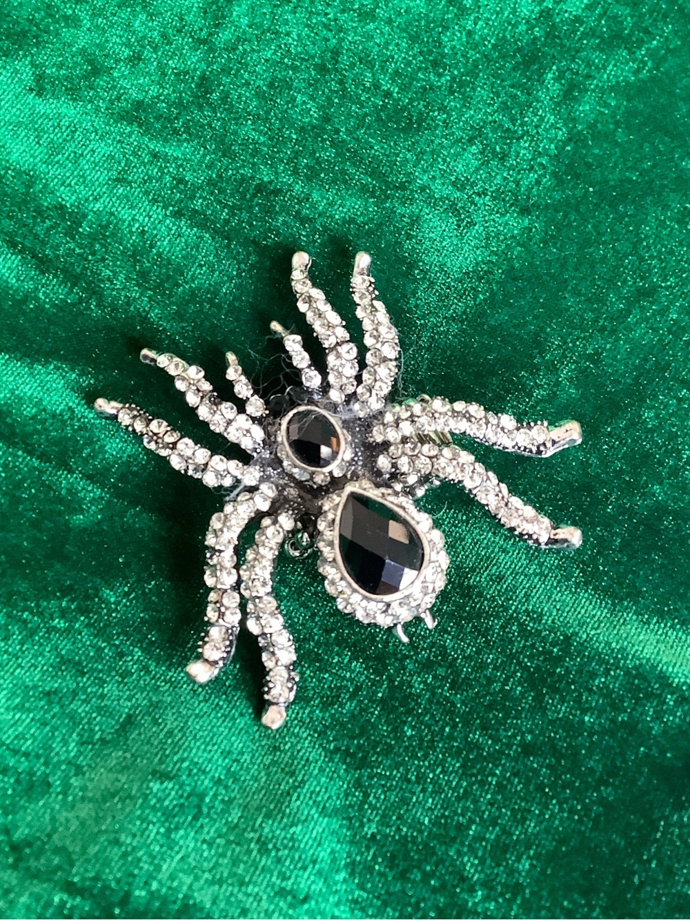 Crystal Spider Elastic Ring in Black and Silver